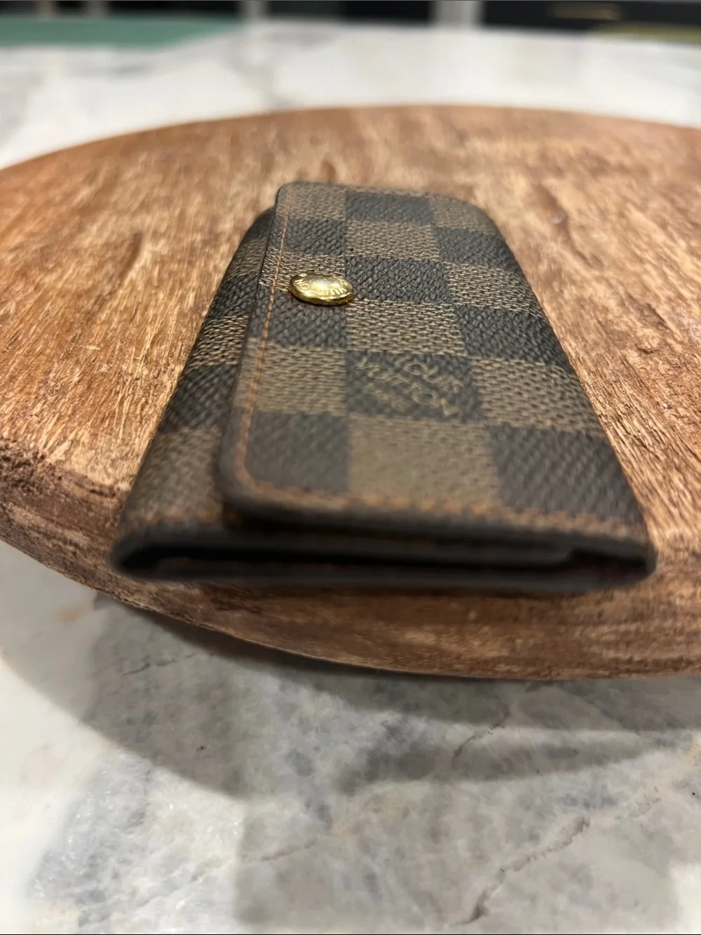 Louis Vuitton Damier Ebene 4-Key Holder in Brown